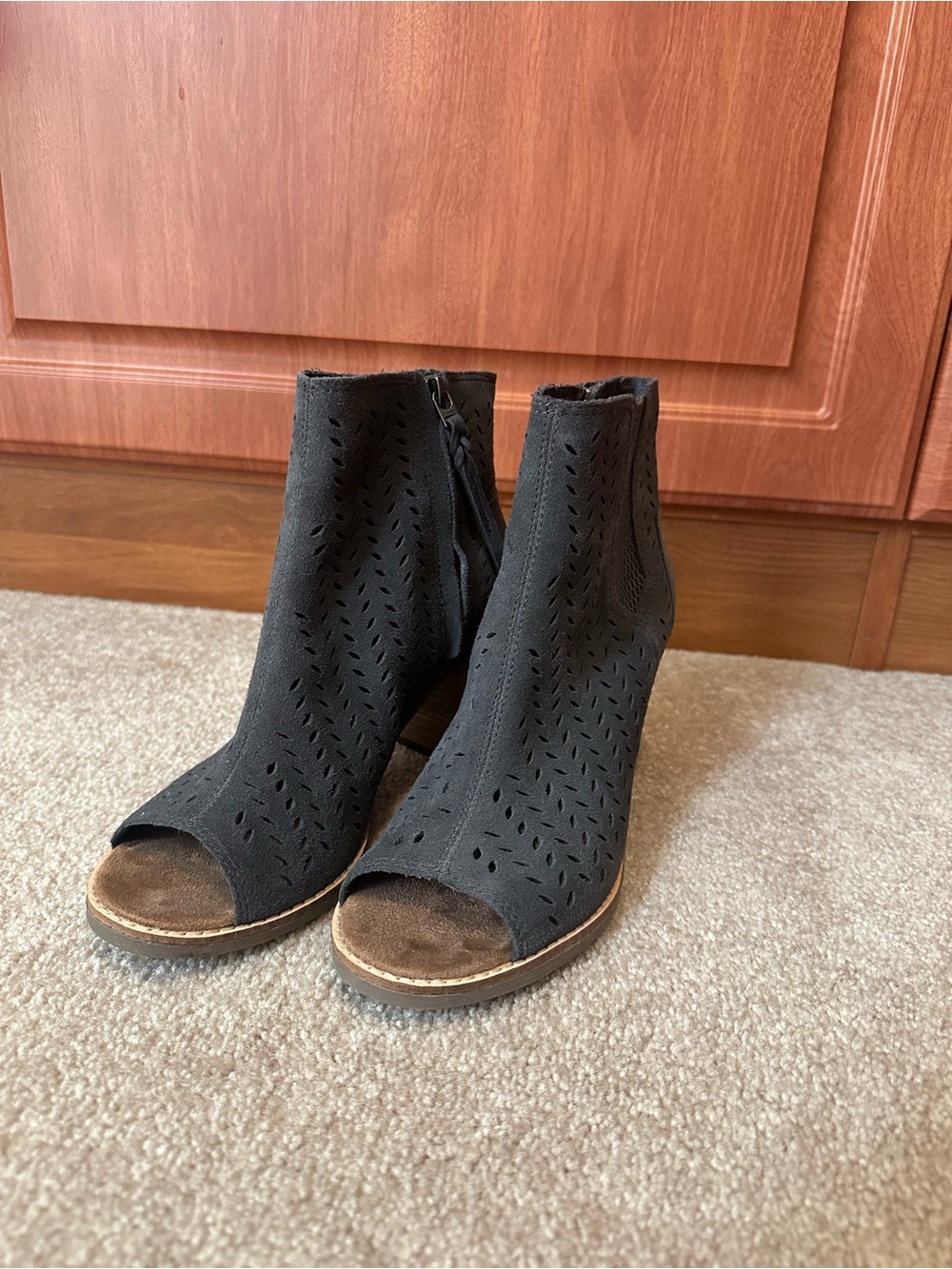 Toms Dark Grey Laser-Cut Peep-Toe Ankle Boots Size 7. Like new.